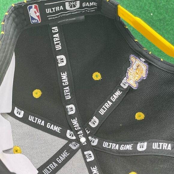 Vintage New Era Los Angeles Lakers Basketball Cap - Picture 3 of 4